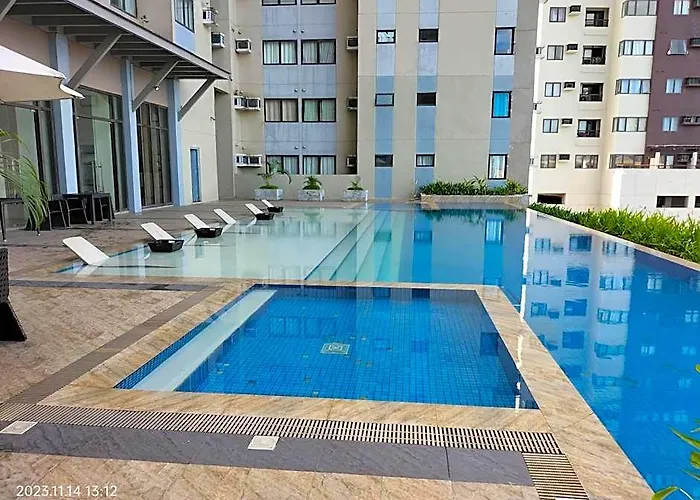 Cozy35 The Persimmon Studio, Near Airport, Sm, Ayala, Business Park, It Park