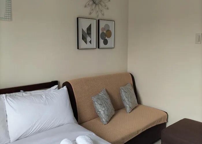 Cozy35 The Persimmon Studio, Near Airport, Sm, Ayala, Business Park, It Park Aparthotel